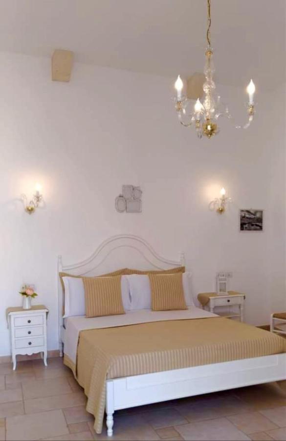 Dimora Palmieri Di Charme Bed & Breakfast Monopoli Exterior photo