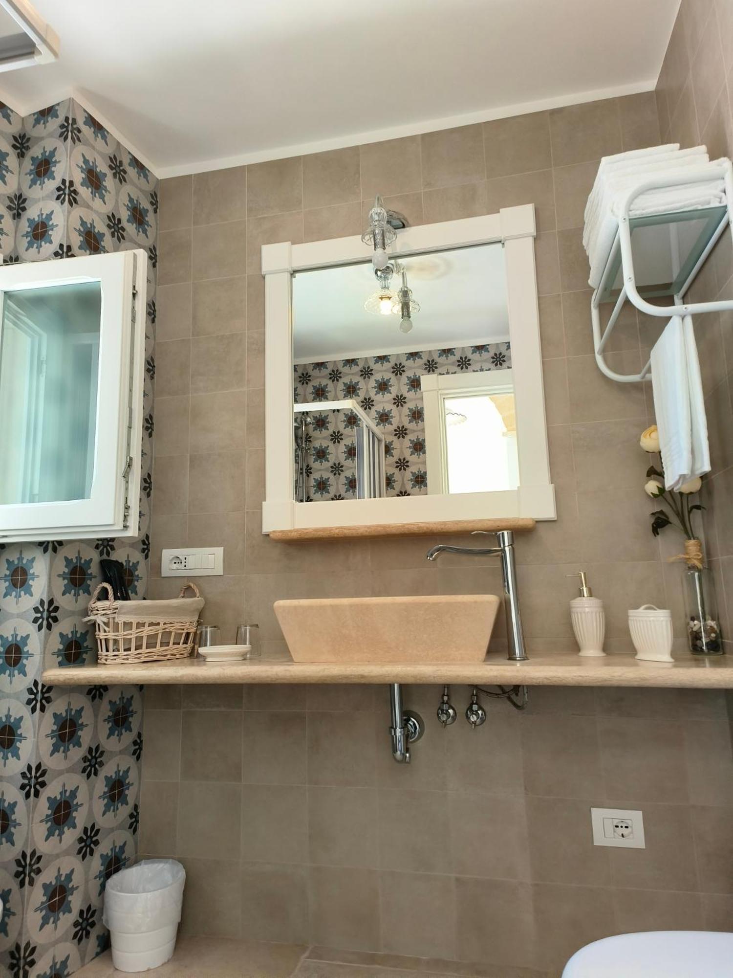 Dimora Palmieri Di Charme Bed & Breakfast Monopoli Exterior photo