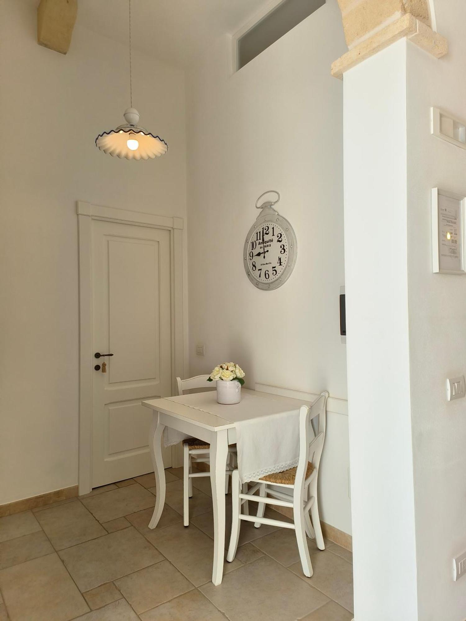 Dimora Palmieri Di Charme Bed & Breakfast Monopoli Exterior photo